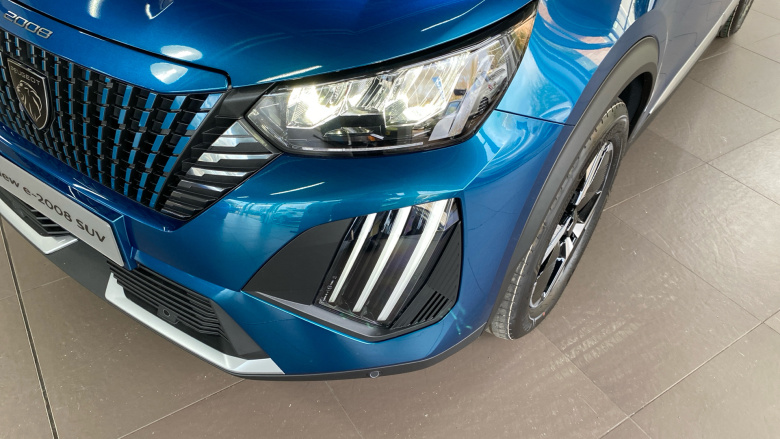 Peugeot 2008 1.2 PureTech Allure 5dr Petrol Estate